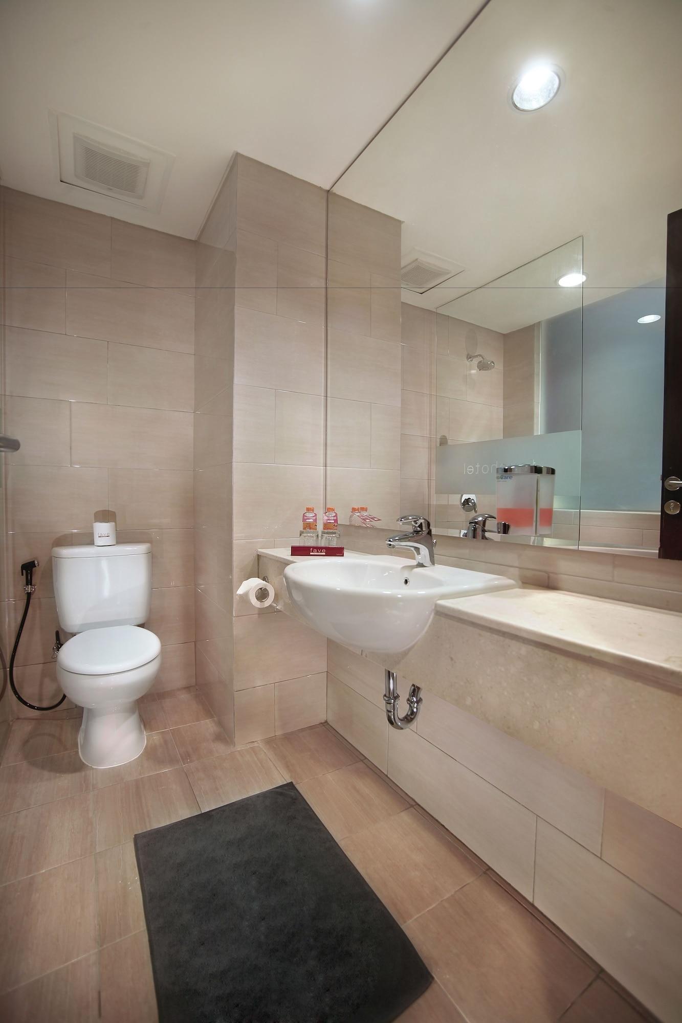 Favehotel Melawai Jakarta Exterior photo